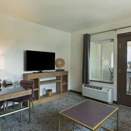 Oxford Suites Sonoma - Rohnert Park Zimmer foto