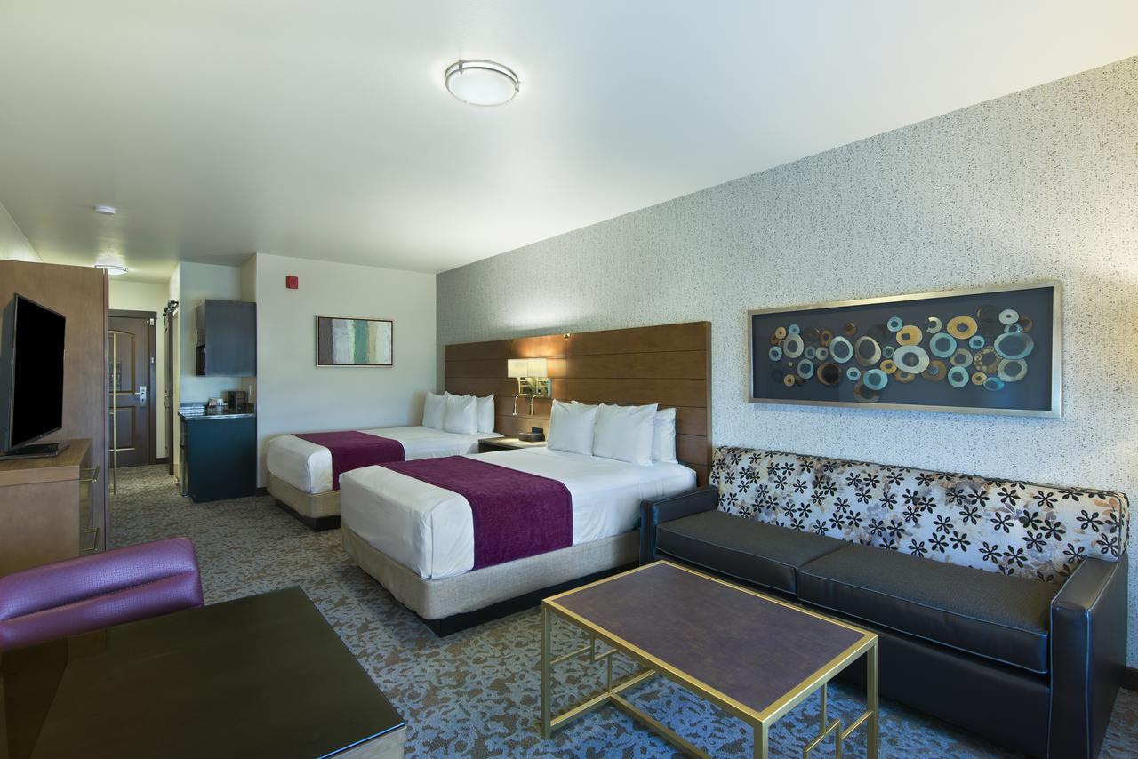 Oxford Suites Sonoma - Rohnert Park Zimmer foto
